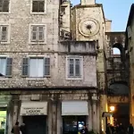 Lenka Apartman